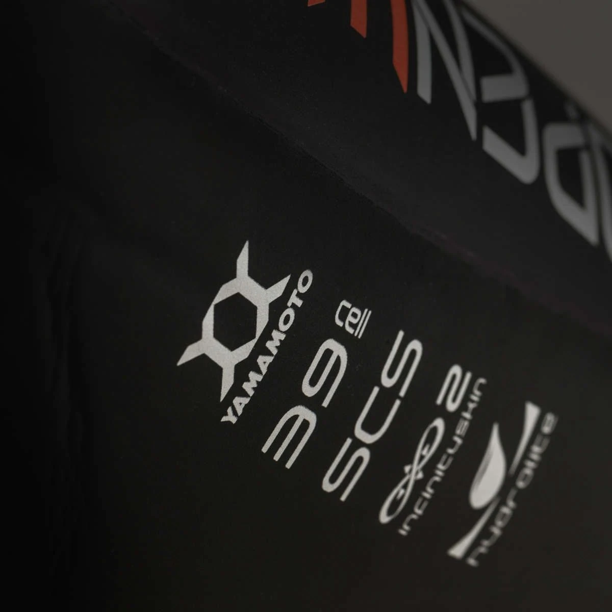 Orca Women's Openwater Smart Wetsuit - Black/ Orange 10 Orca Women's Openwater Smart Wetsuit - Black/ Orange - Image 8